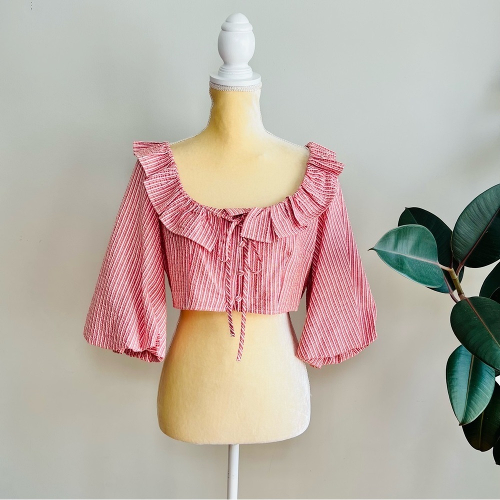 Zara Contrasting Striped Crop Top With Ruffles - Picture 4 of 9